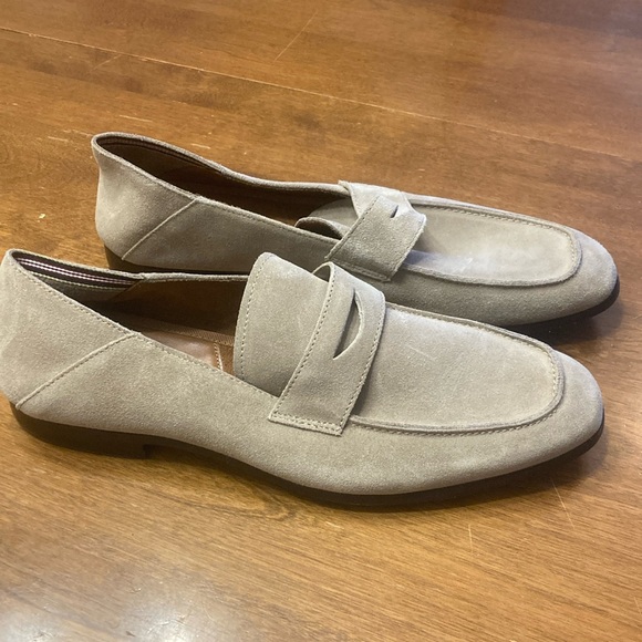NWOT Suede Loafers - Picture 4 of 5